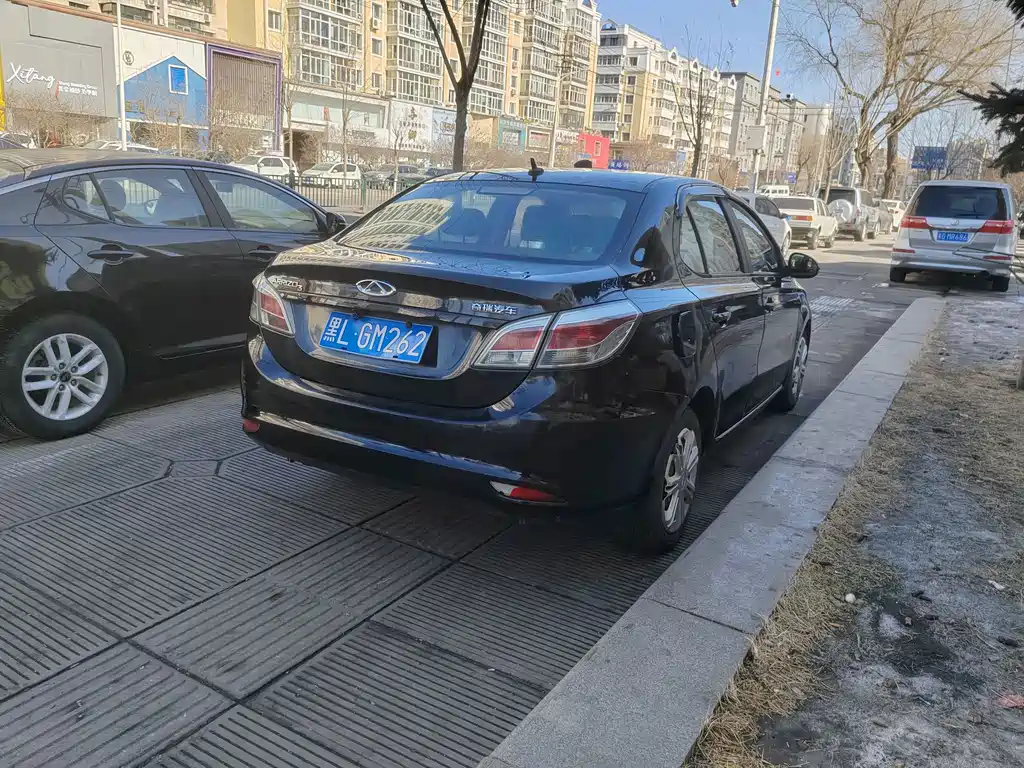 Chery Arrizo 3