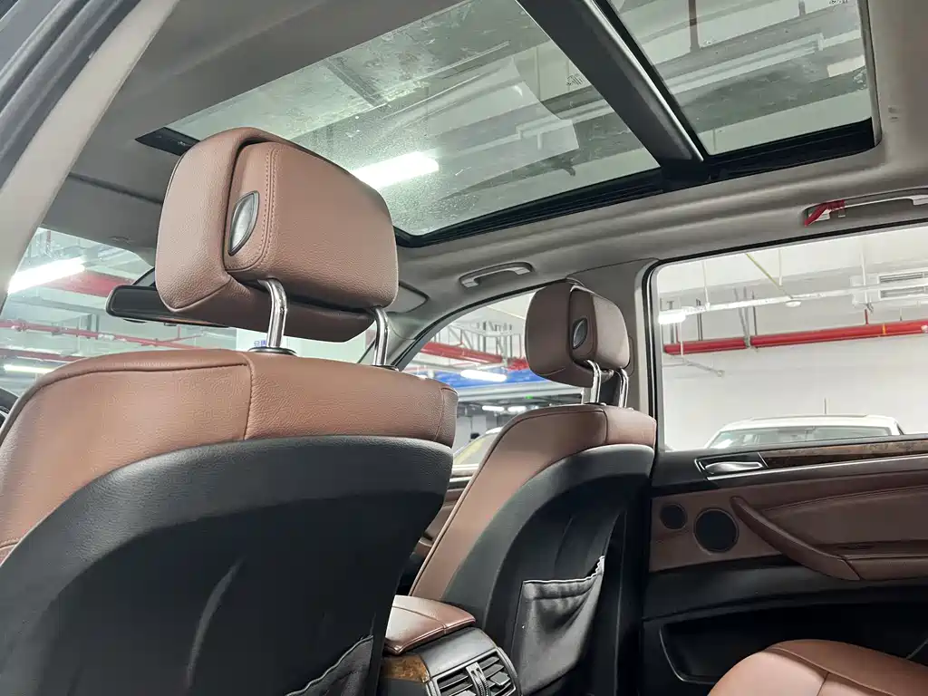 BMW X5 (Import)