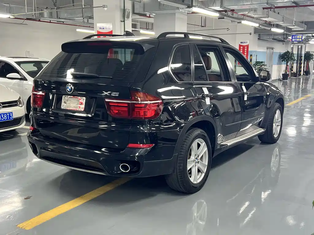 BMW X5 (Import)