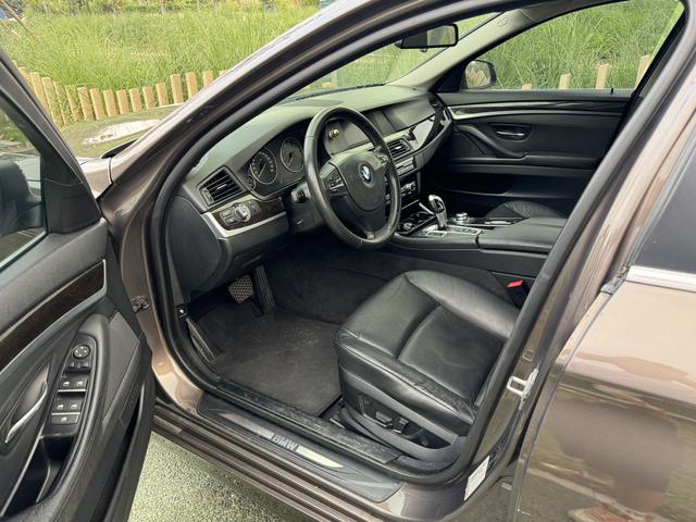 BMW BMW 5-Series