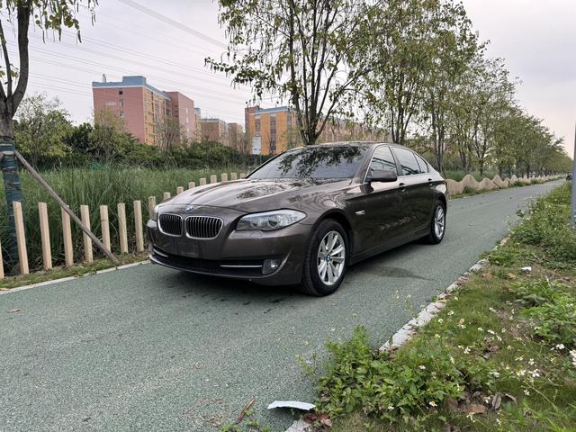 BMW BMW 5-Series