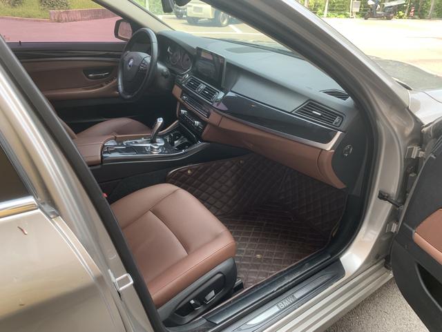 BMW BMW 5-Series