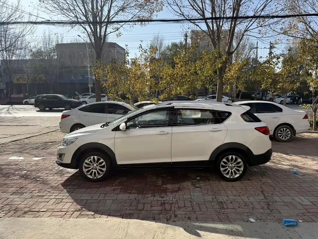 Aeolus AX3