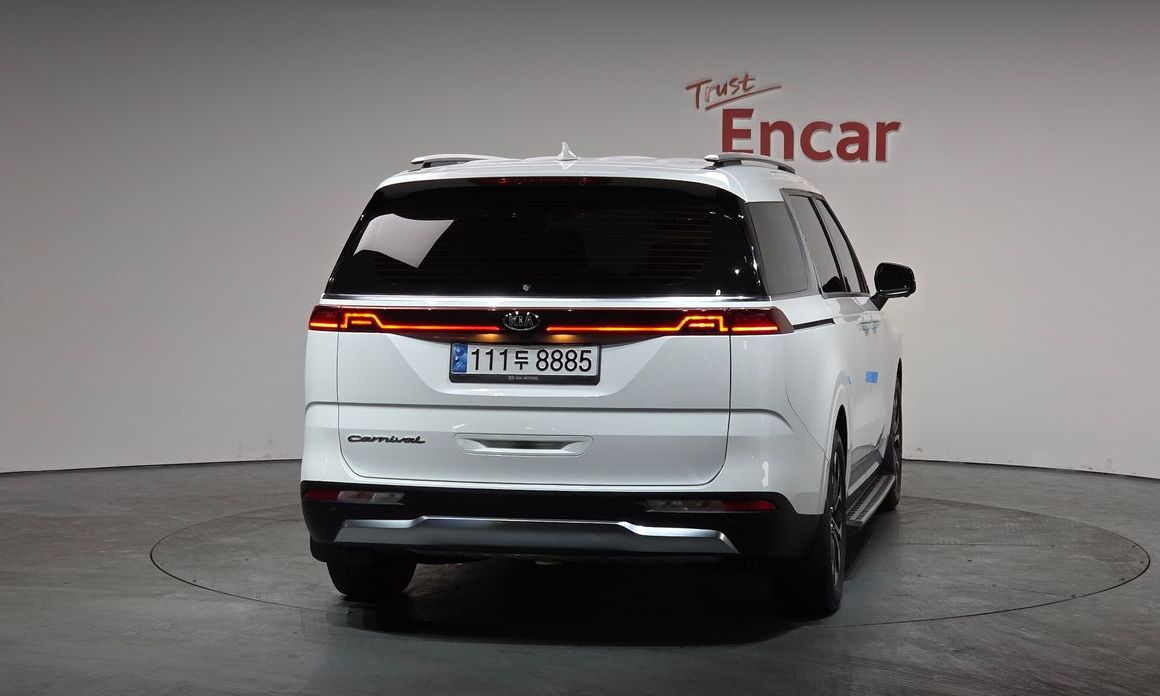 Kia Canival