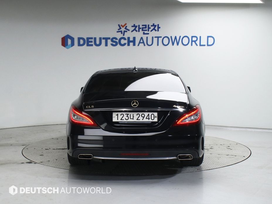 Mercedes-Benz CLS-Class
