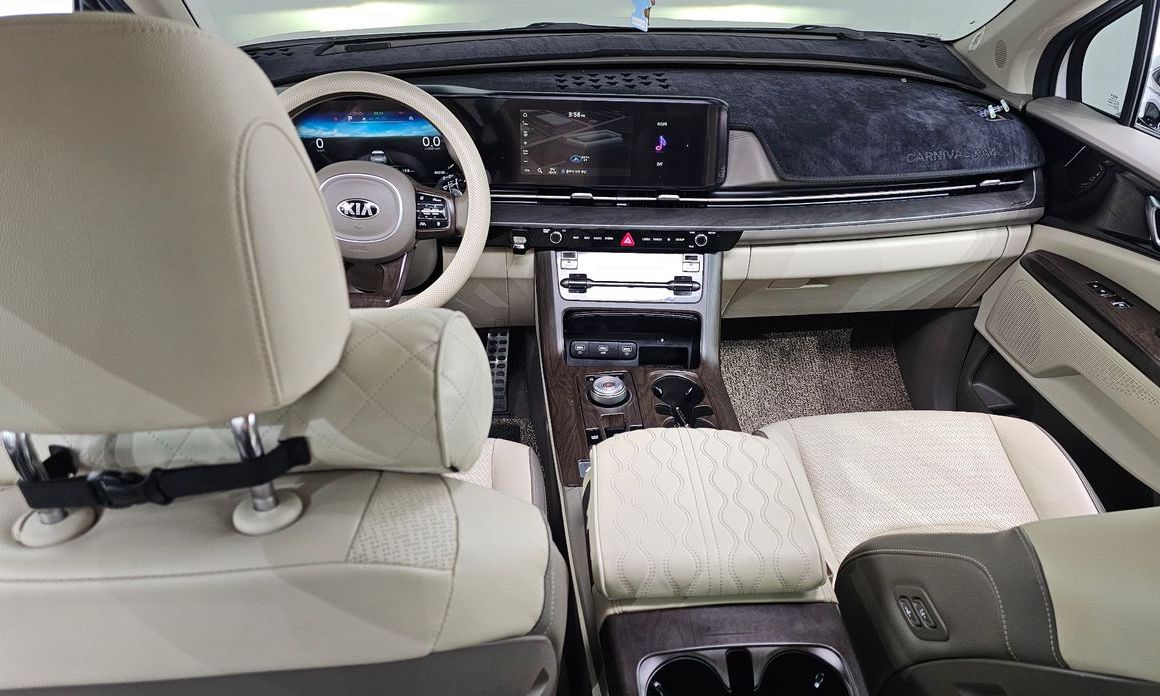 Kia Canival