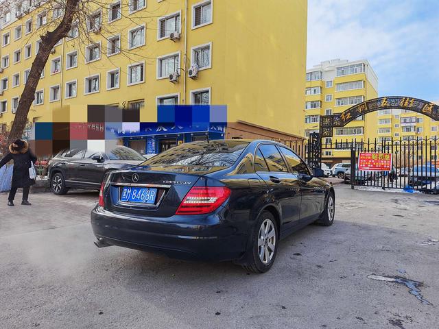 Mercedes-Benz Mercedes-Benz C-Class
