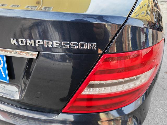 Mercedes-Benz Mercedes-Benz C-Class