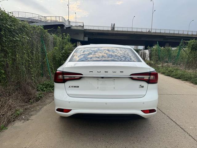 Roewe Roewe i5