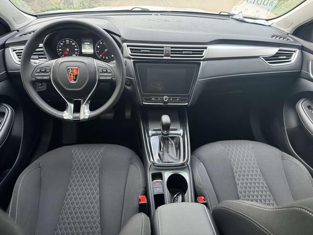 Roewe Roewe i5