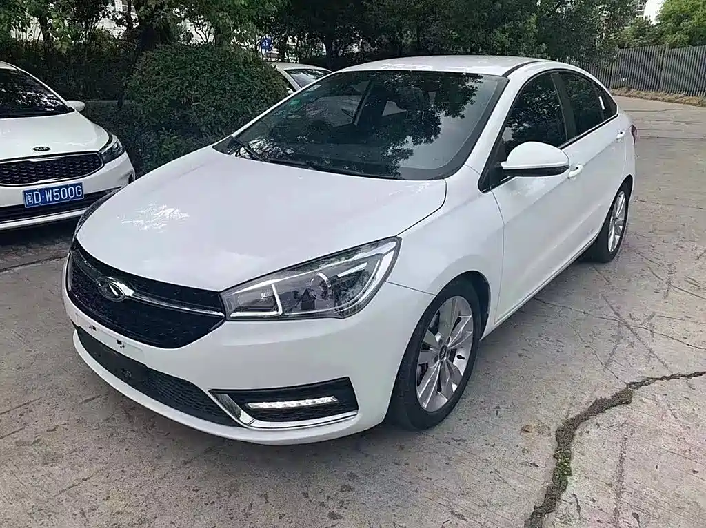Chery Arrizo 5