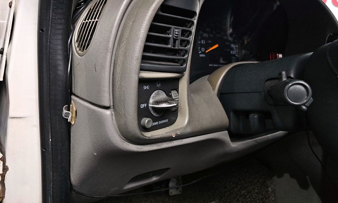 Chevrolet Astro Van