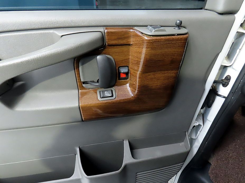 Chevrolet Express Van