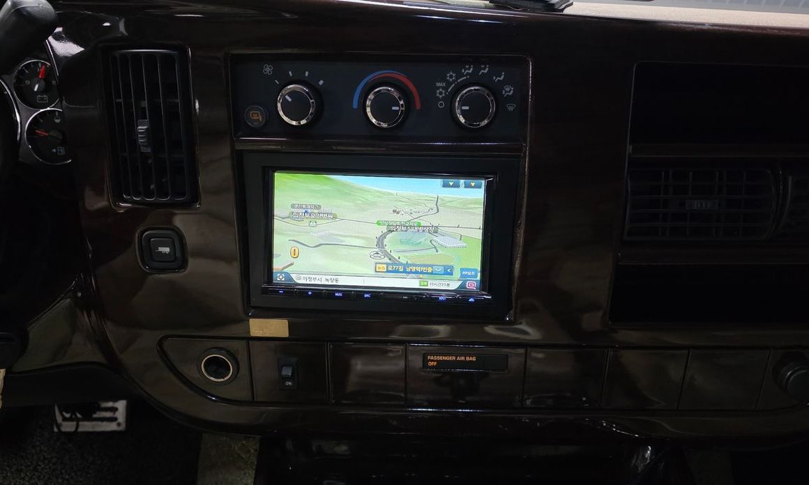 Chevrolet Express Van