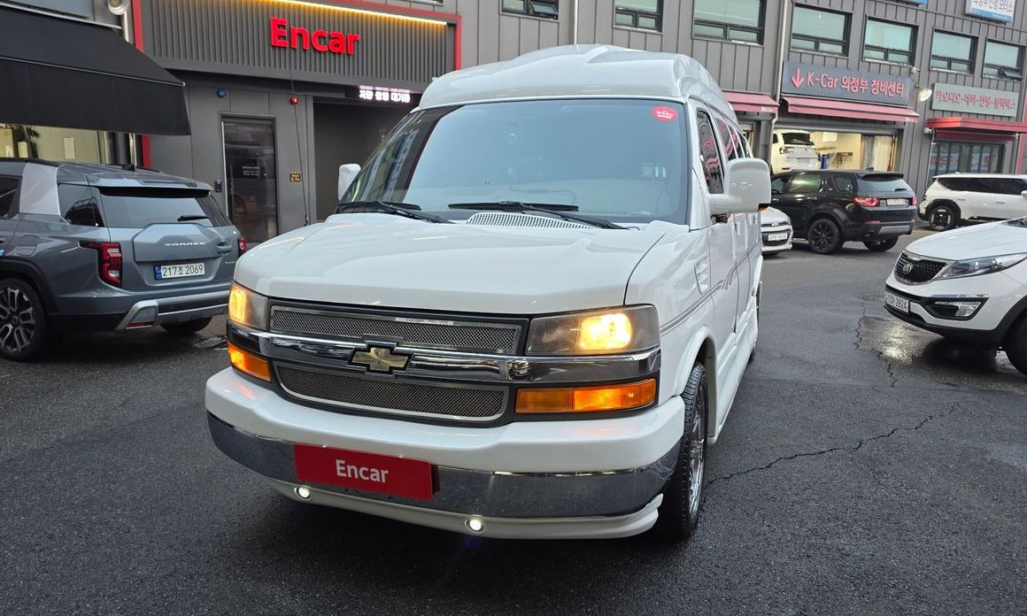 Chevrolet Express Van