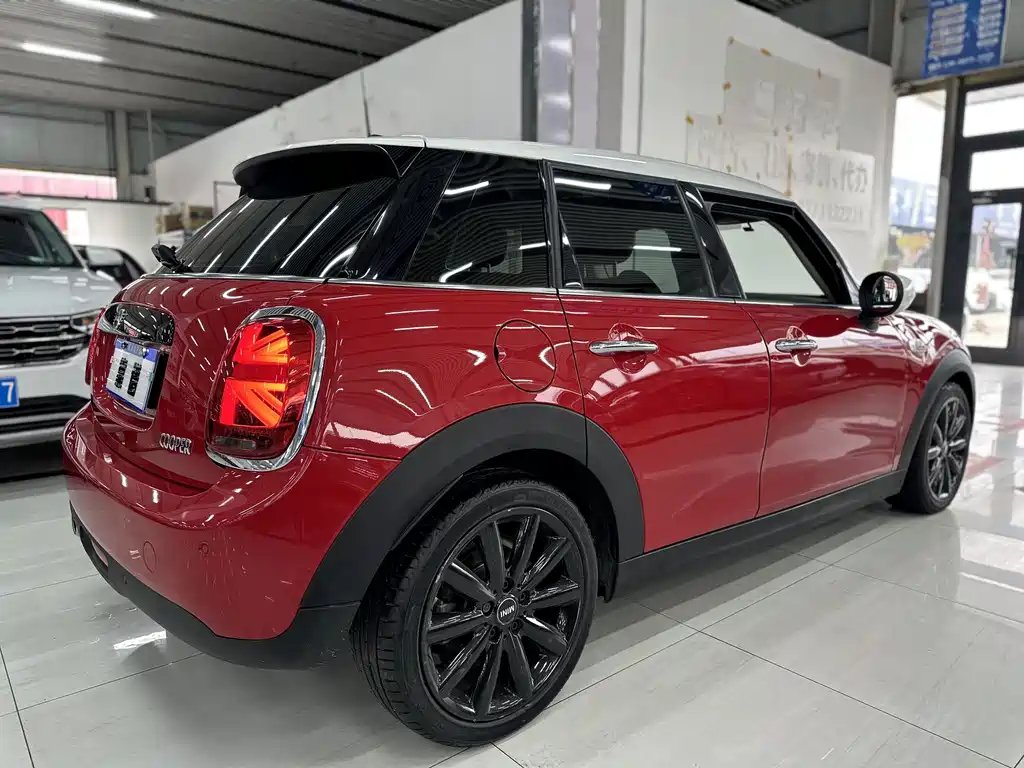 MINI Mini