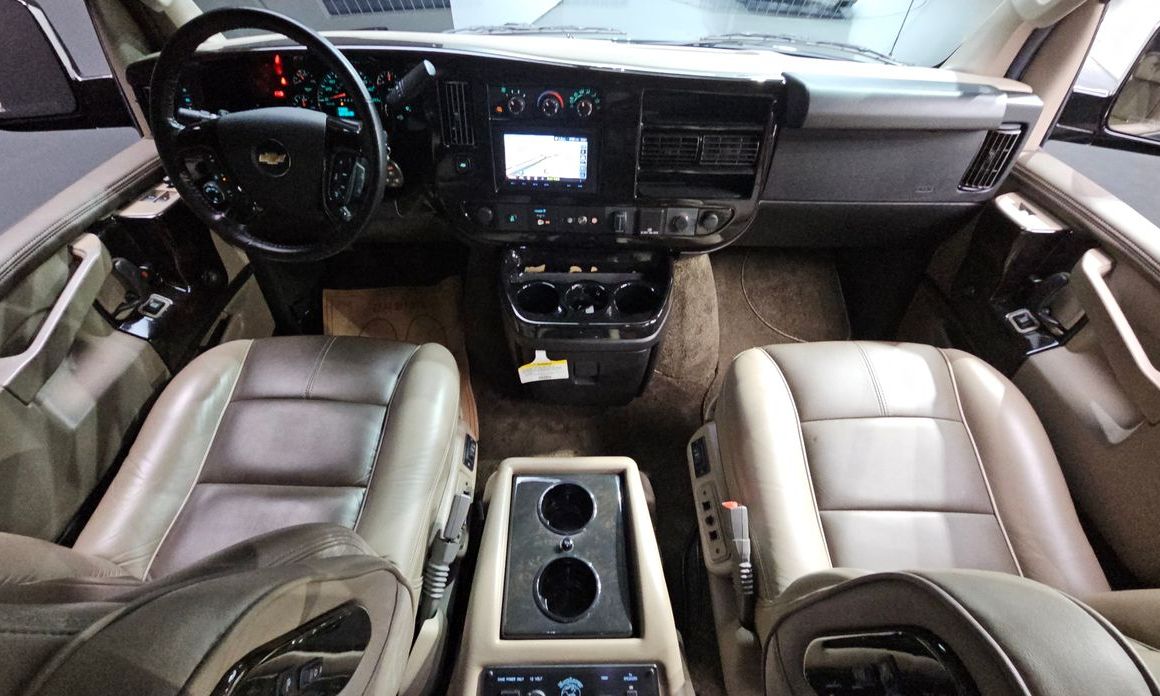 Chevrolet Express Van