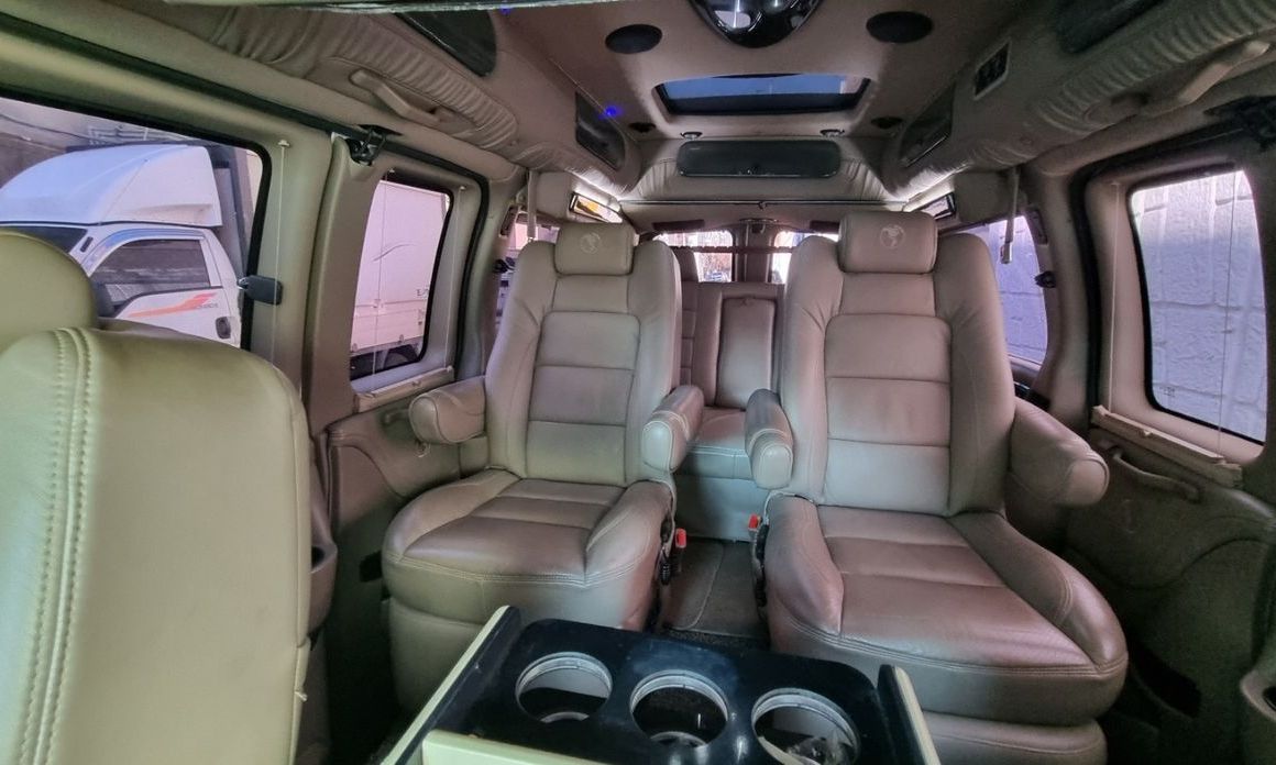 Chevrolet Express Van