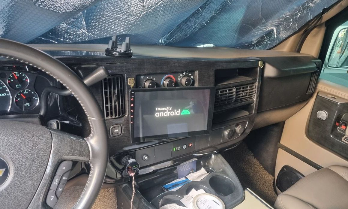 Chevrolet Express Van