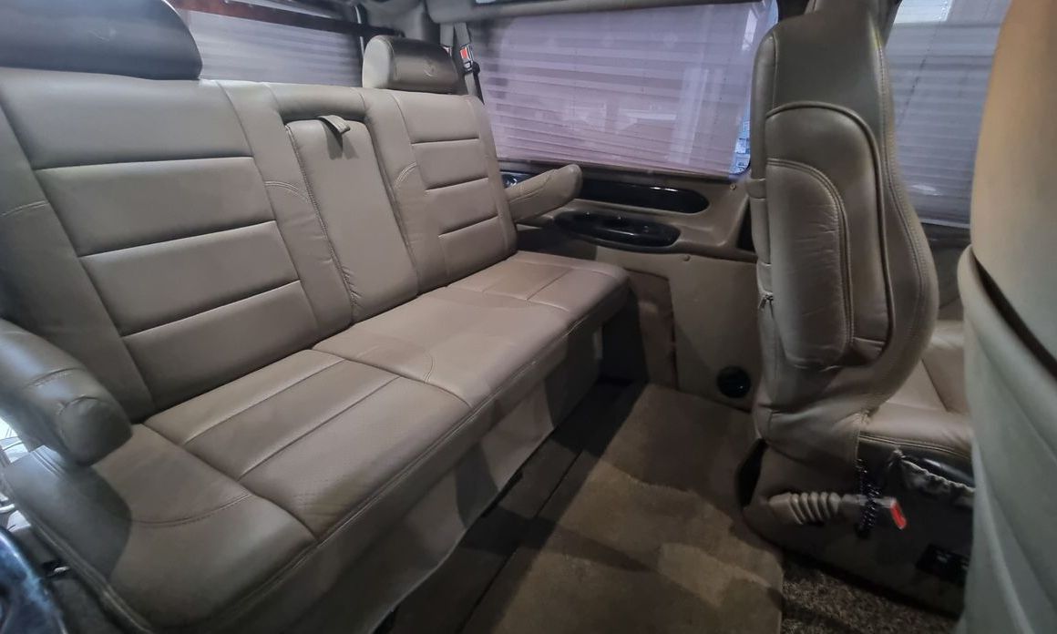 Chevrolet Express Van