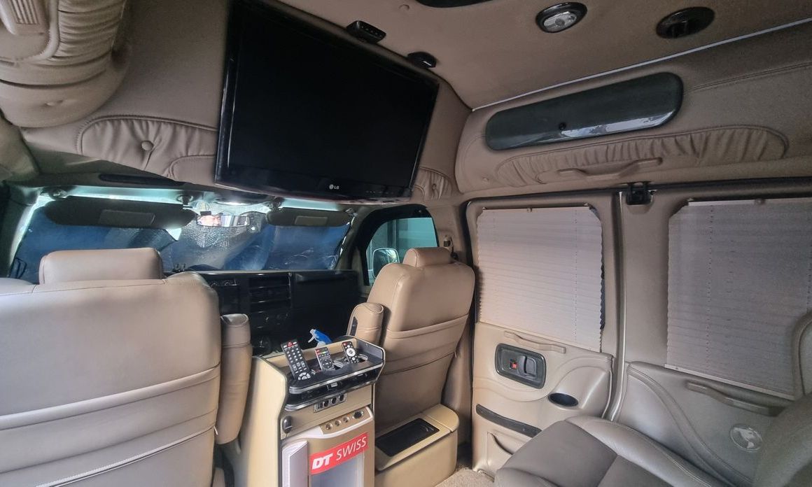 Chevrolet Express Van