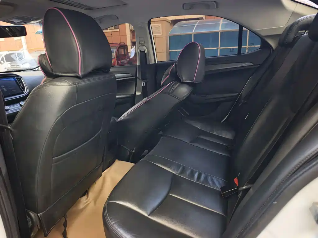 Roewe 360