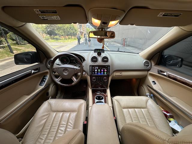 Mercedes-Benz Mercedes-Benz M-Class
