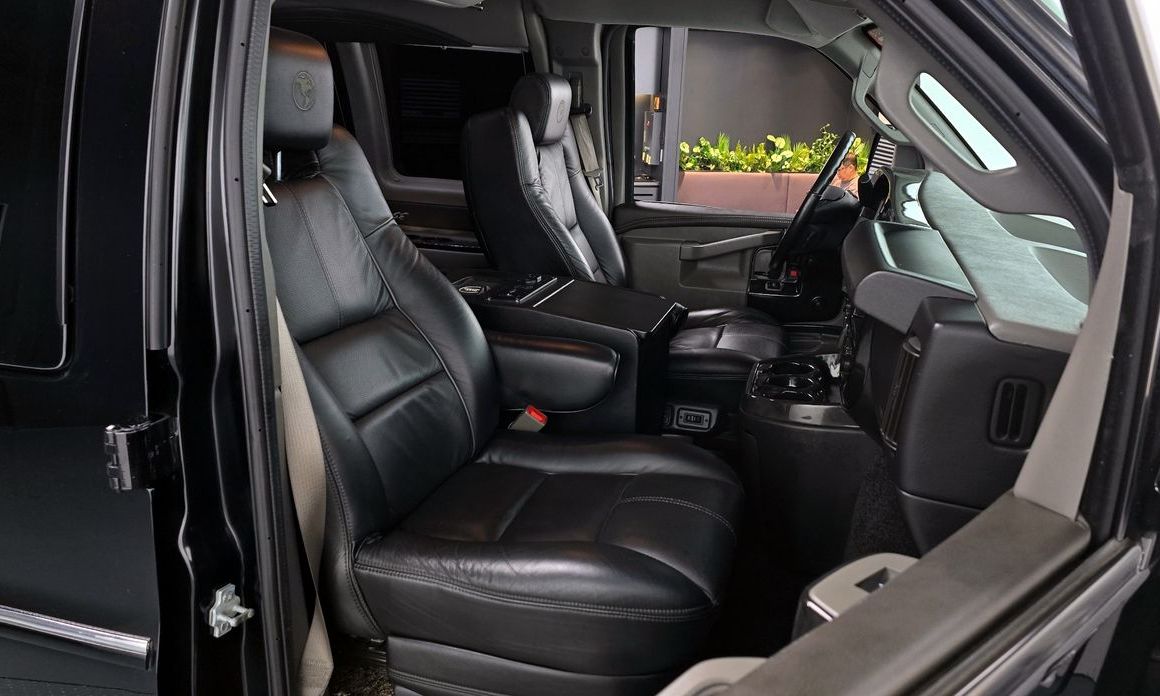 Chevrolet Express Van