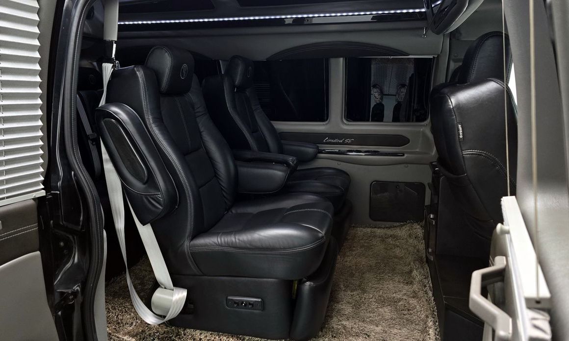 Chevrolet Express Van