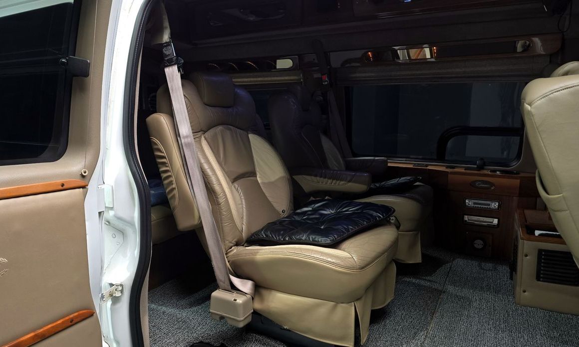 Chevrolet Express Van