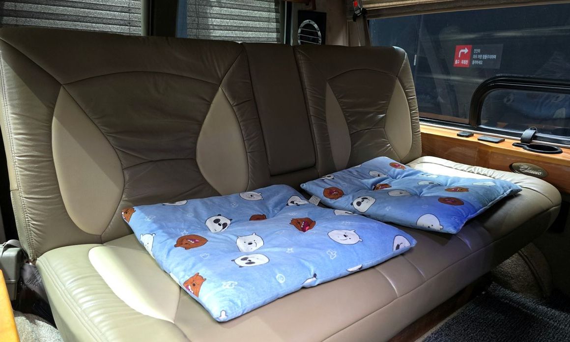 Chevrolet Express Van