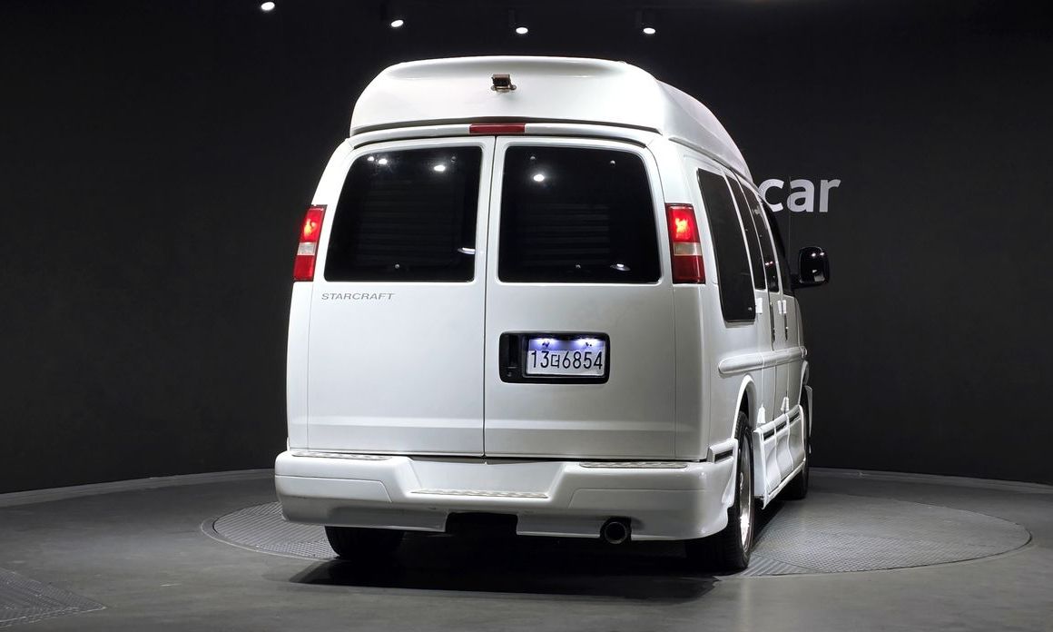 Chevrolet Express Van