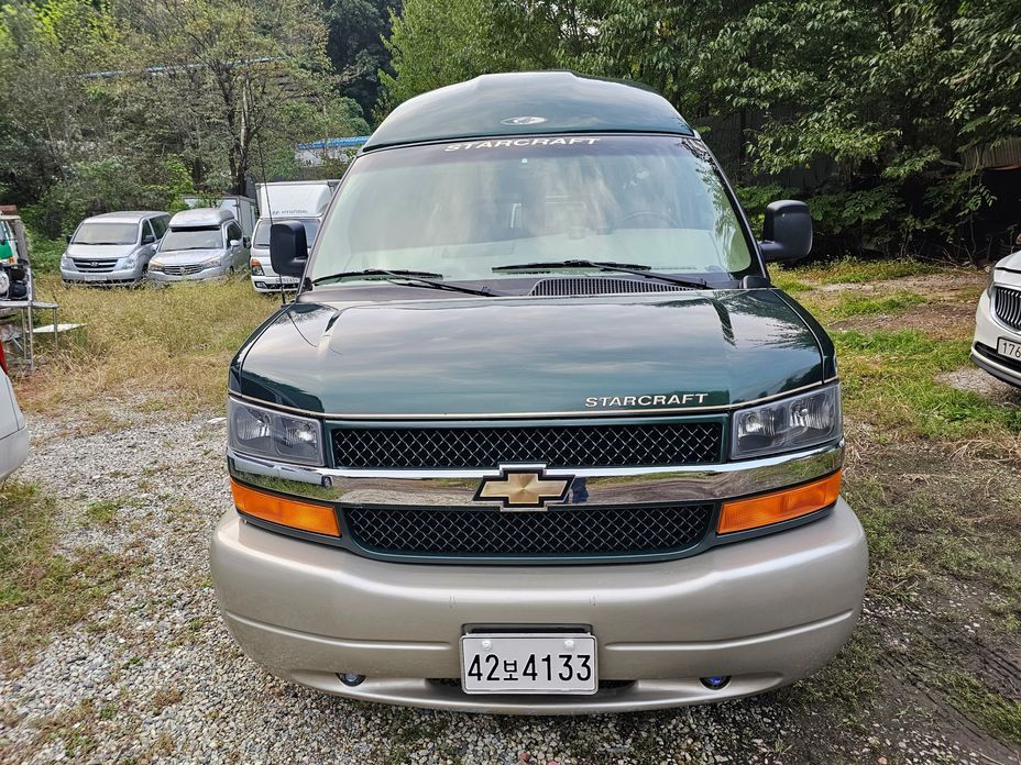 Chevrolet Chevy Van