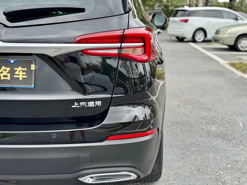 Buick Envision Plus