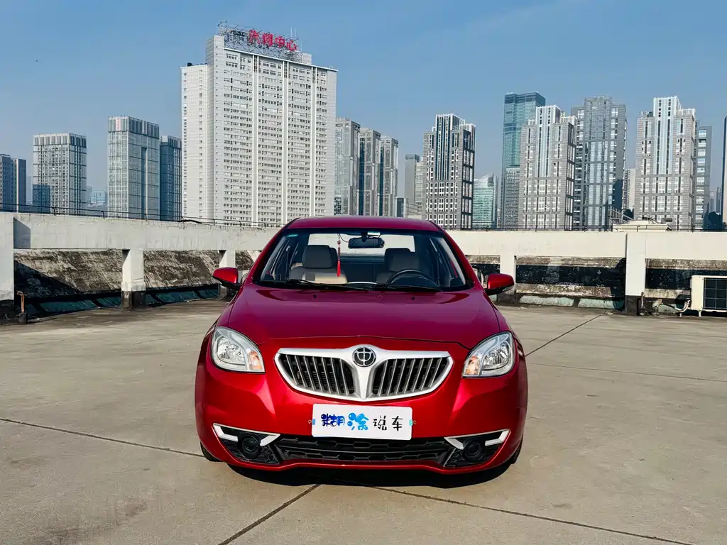 Zhonghua H330