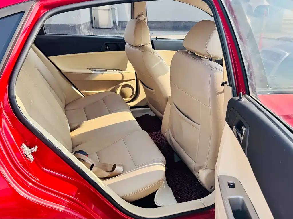 Zhonghua H330