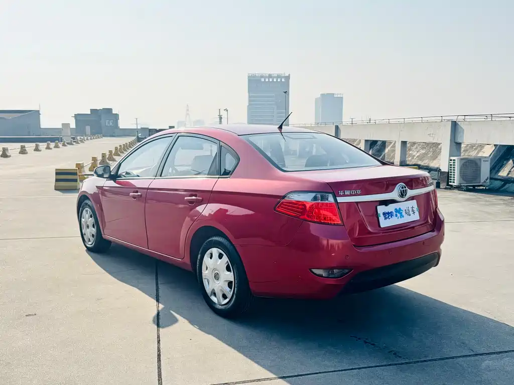Zhonghua H330