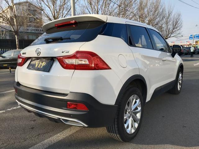 Zhonghua Brilliance V3