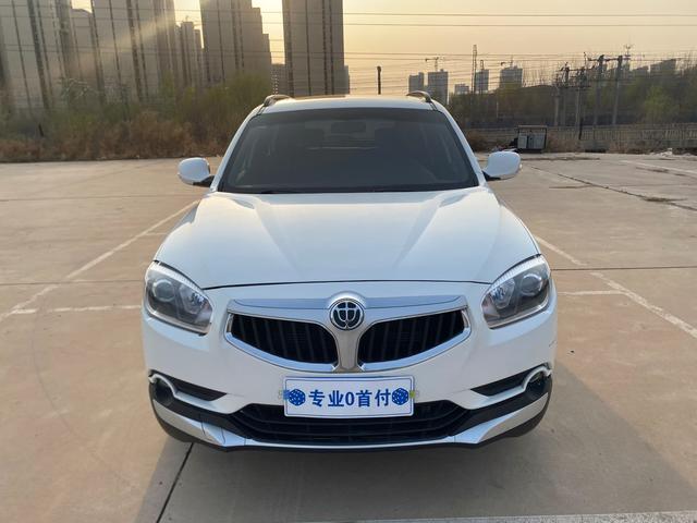 Zhonghua Brilliance V5