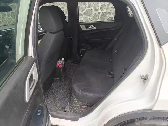 Zhonghua Brilliance V3