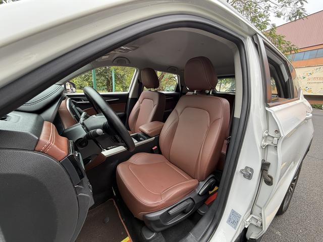 Zhonghua Brilliance V6