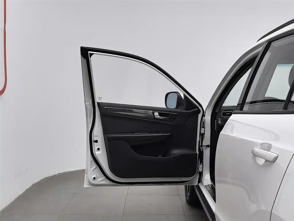 Zhonghua V5