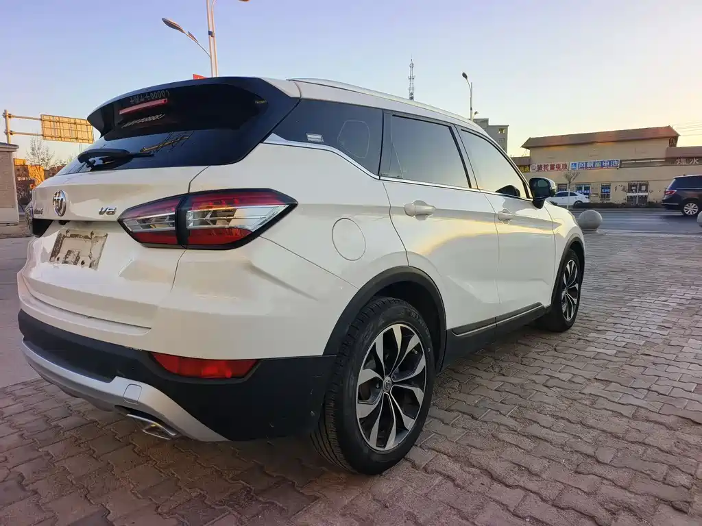 Zhonghua V6