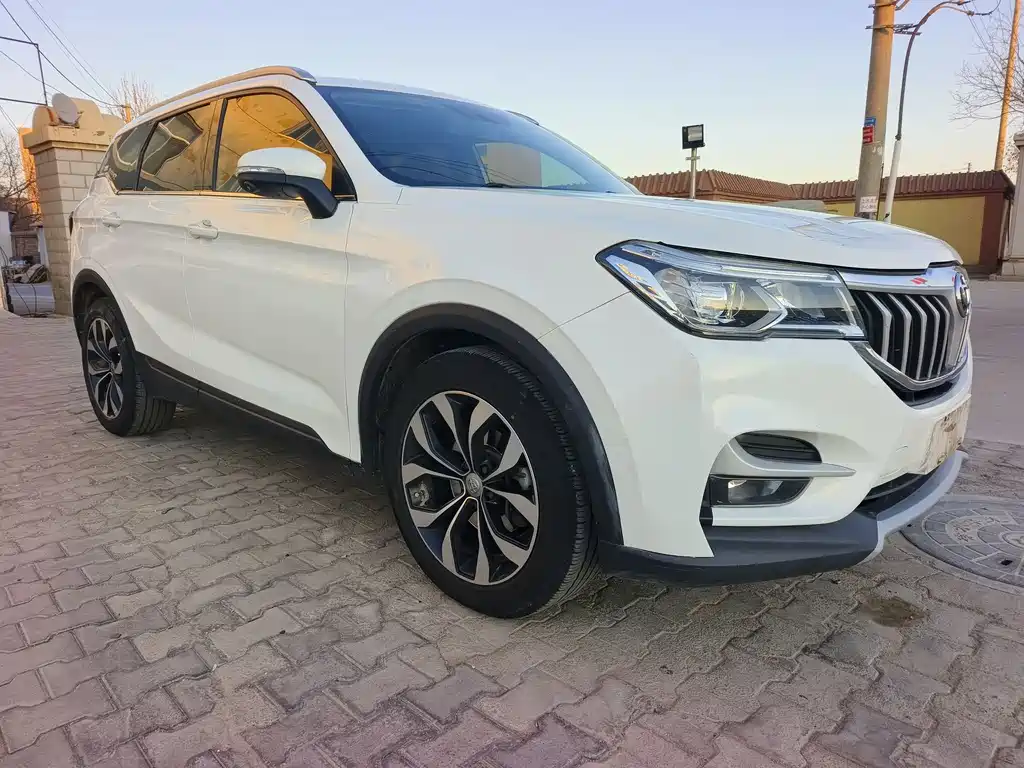 Zhonghua V6