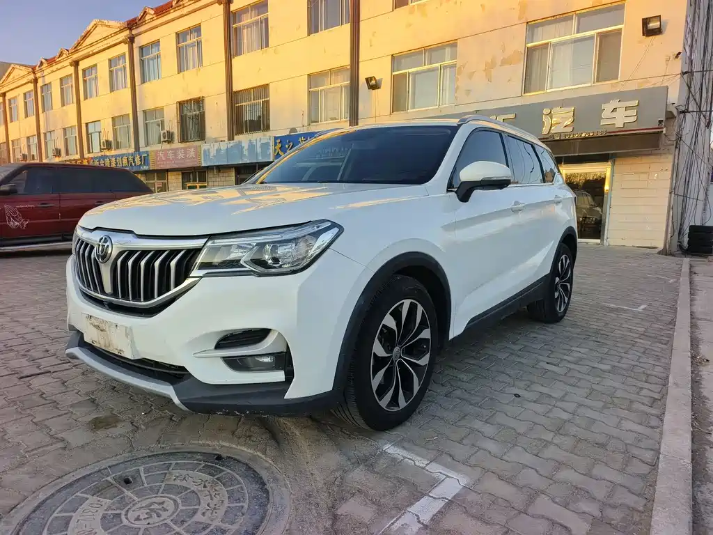 Zhonghua V6