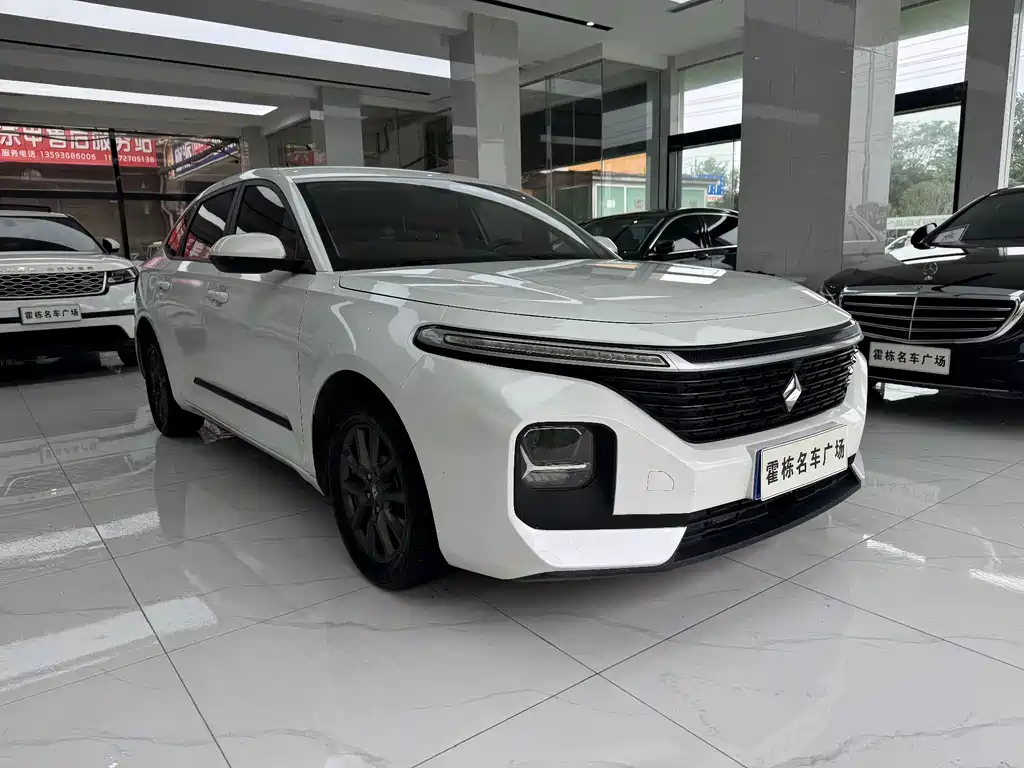 Baojun RC-5