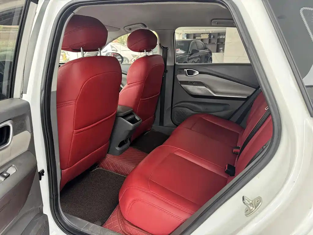 Baojun RC-5