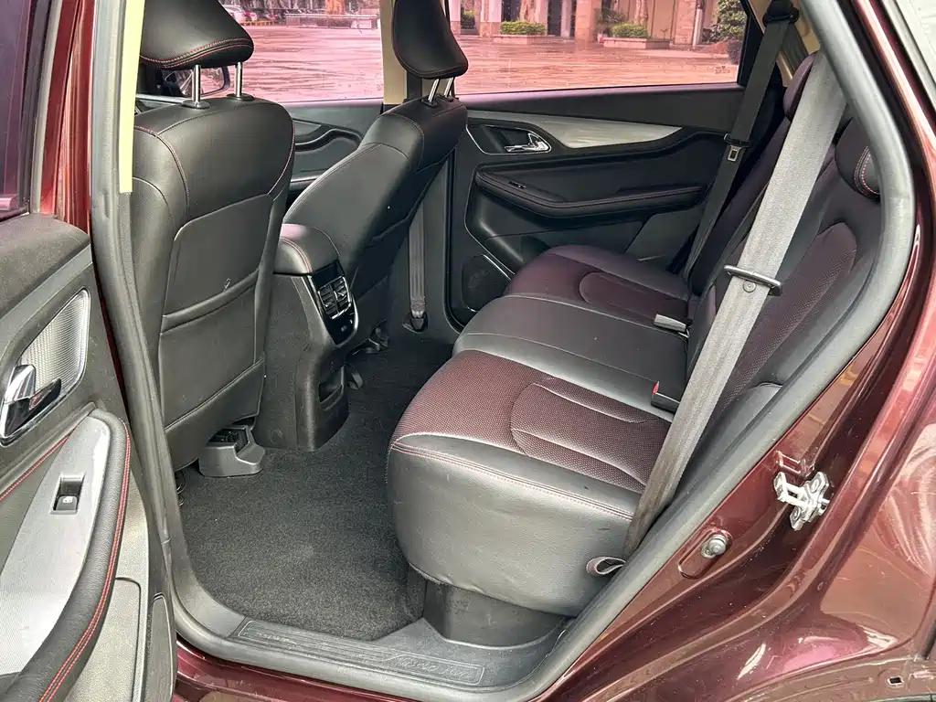 Baojun 560