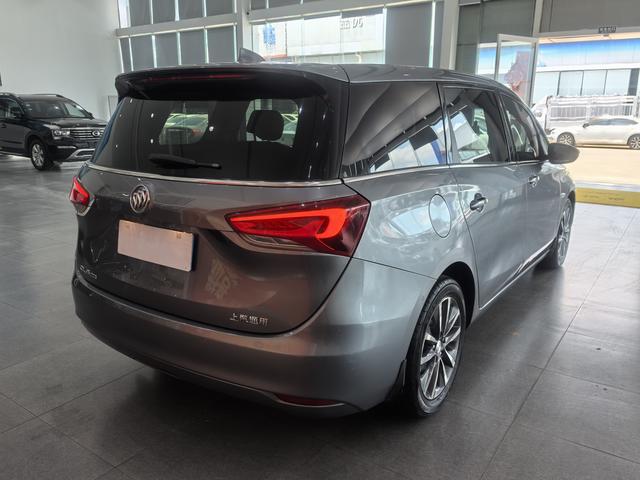 Buick Buick GL6
