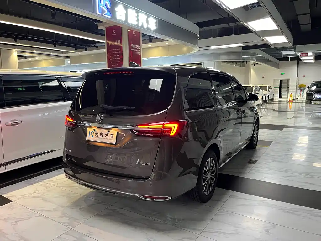 Buick GL8
